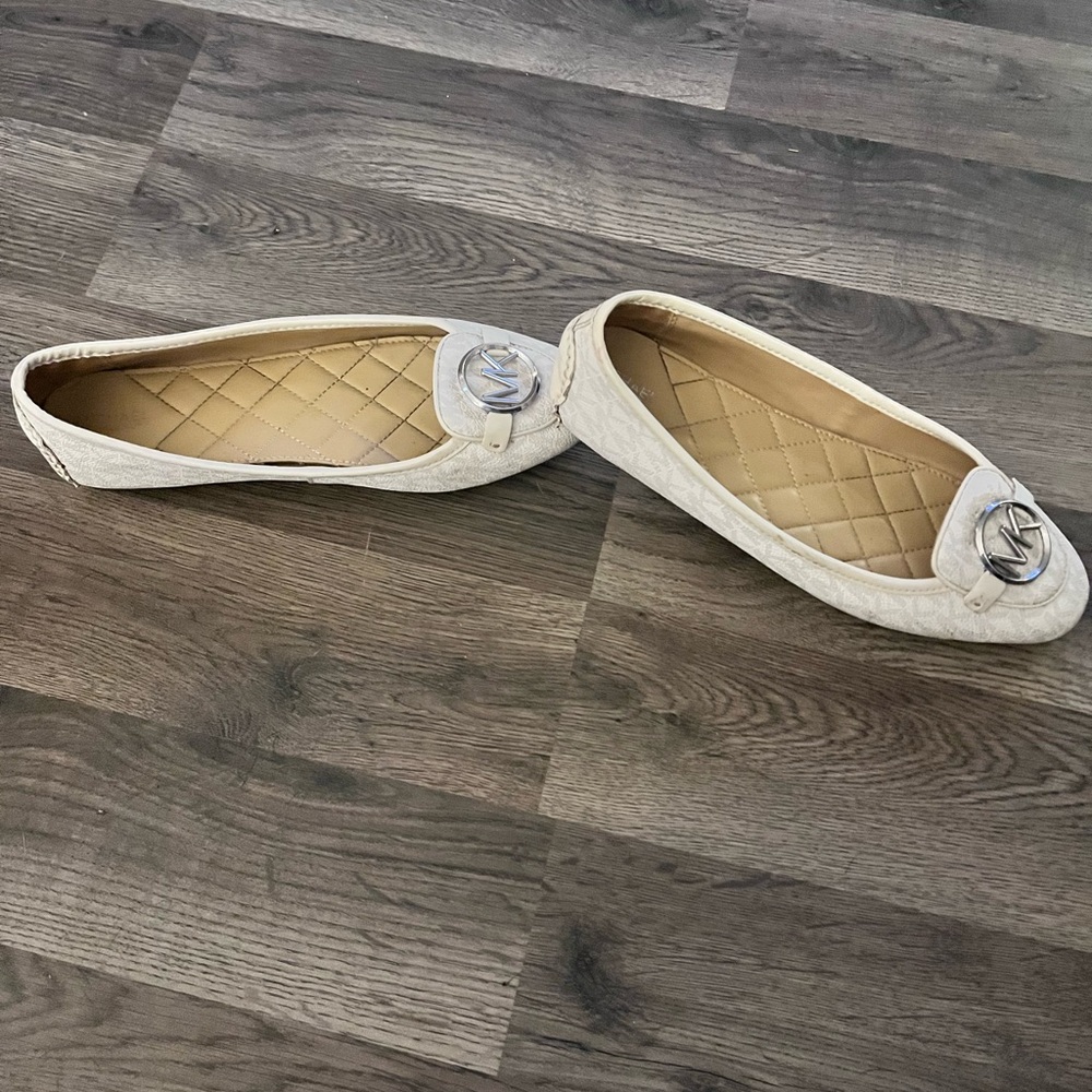 Michael Kors Cream Loafers with Silver Accent